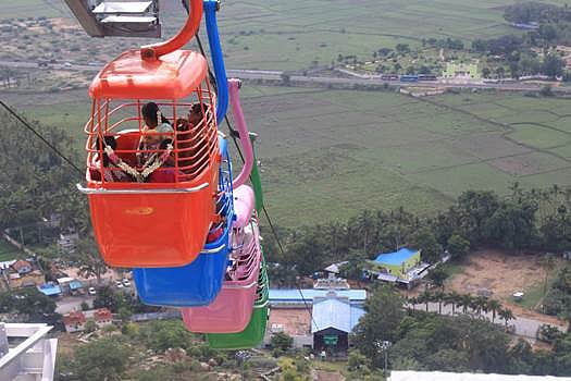 பழனி ரோப்கார் பக்தர்கள் பயன்பாட்டுக்கு வந்தது